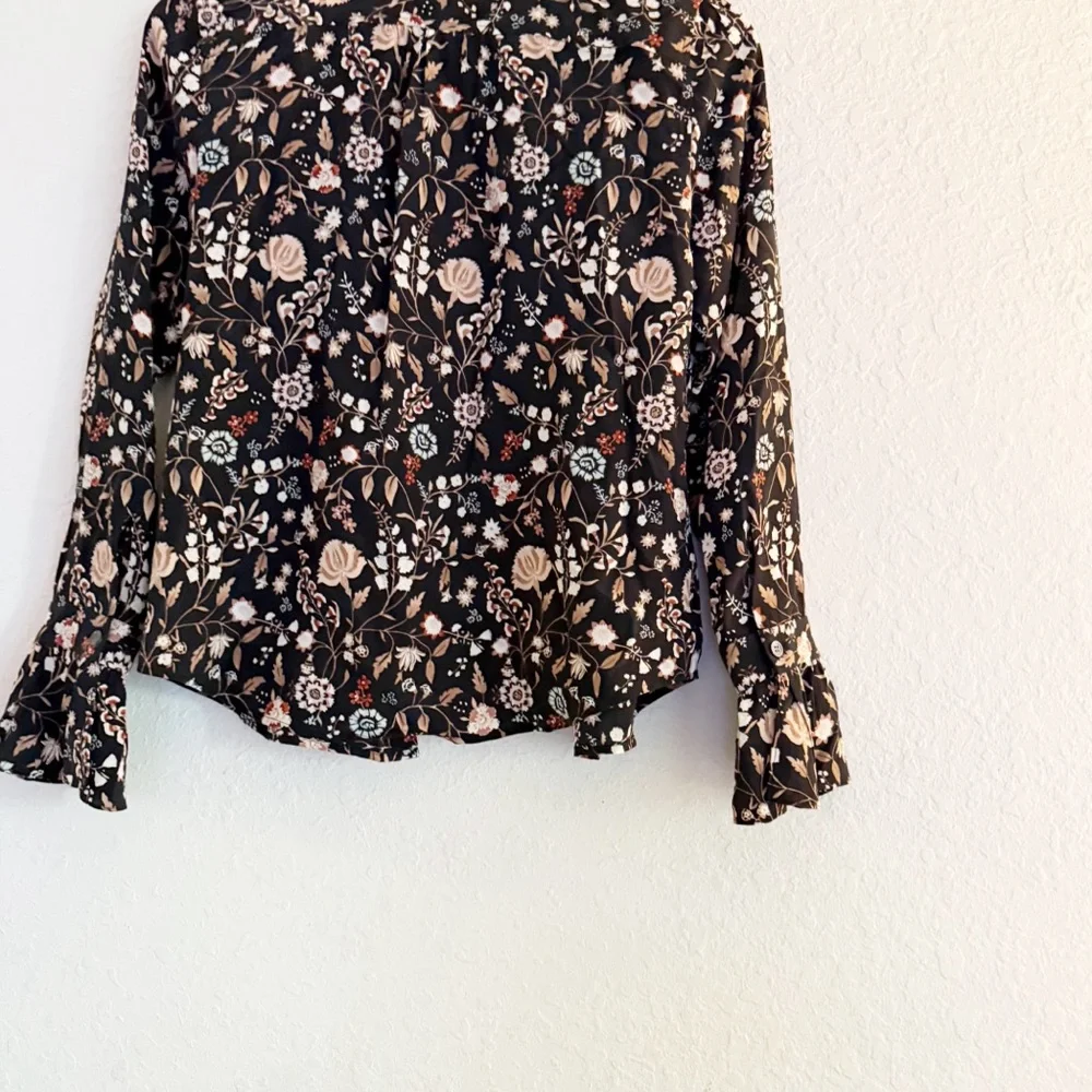 Frame Silk Floral Button Up Blouse Size Small - Picture 6 of 6